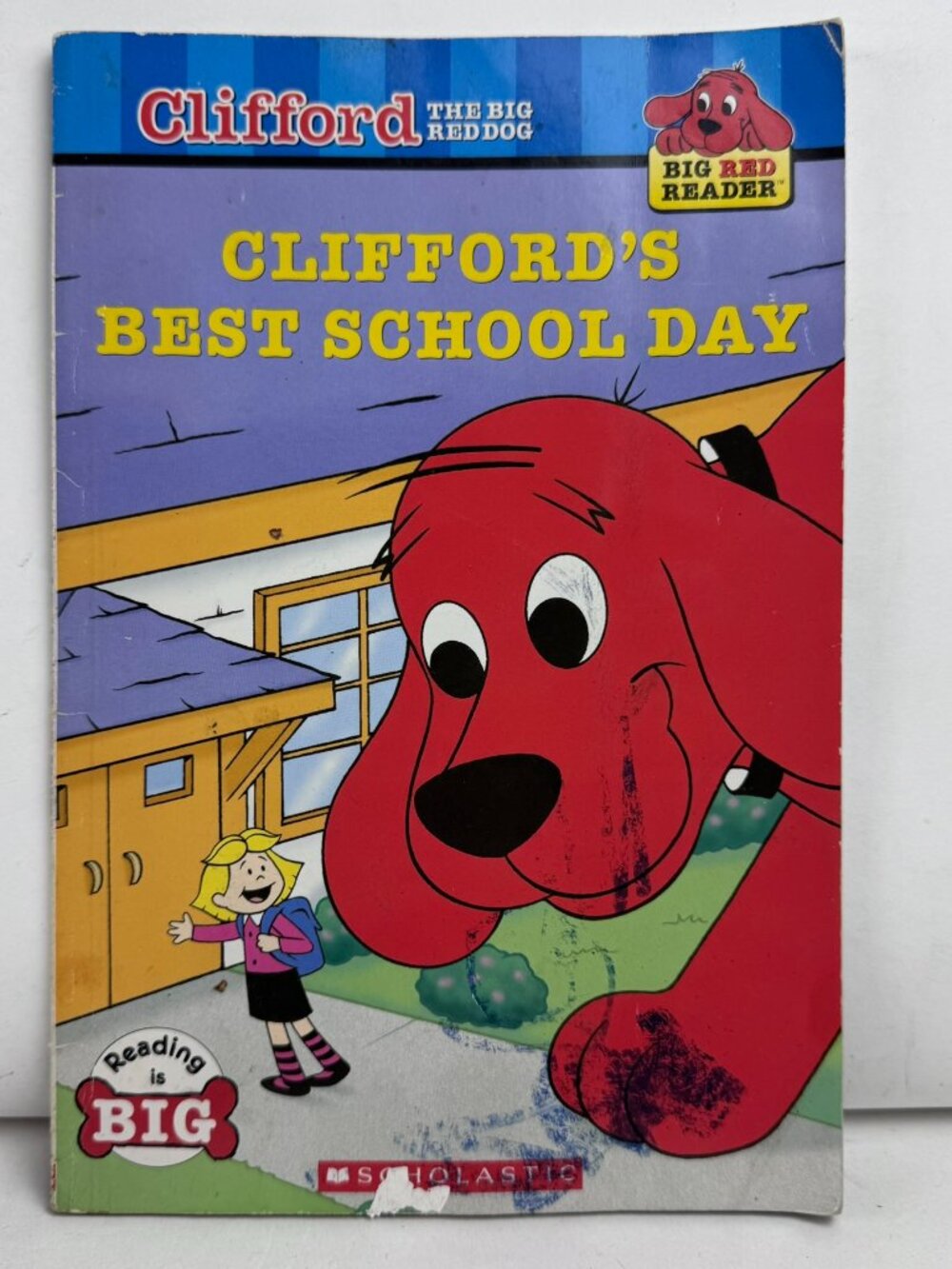 Clifford's Best School Day Scholastic Paperback Book ISBN 9780545028448 Ages 5-8